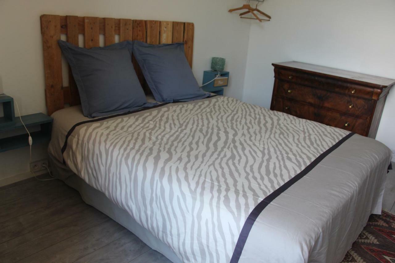 Aux Berges Du Coubisou Bed & Breakfast Ngoại thất bức ảnh