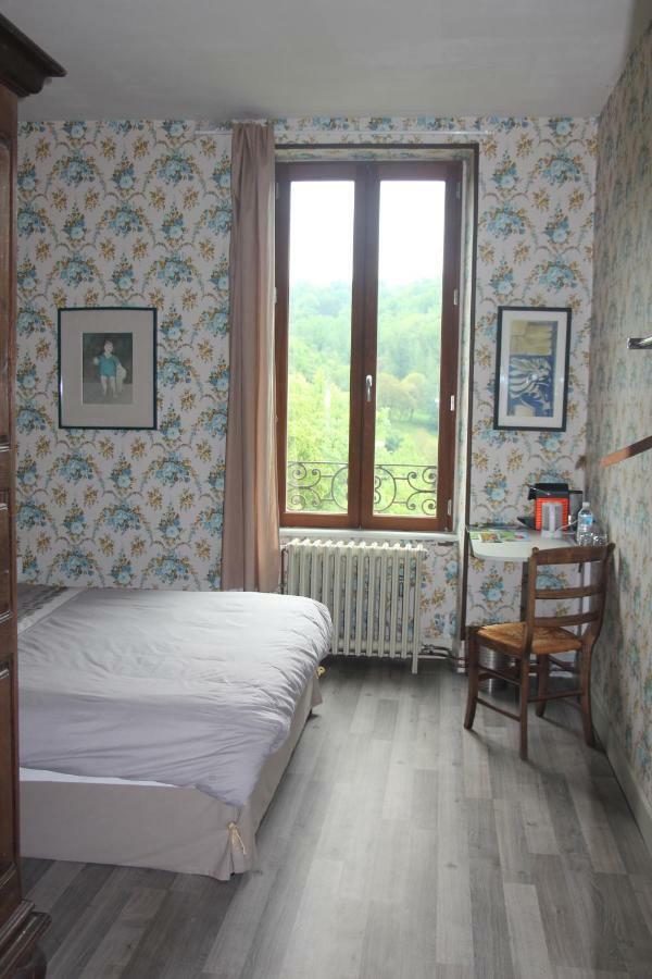 Aux Berges Du Coubisou Bed & Breakfast Ngoại thất bức ảnh